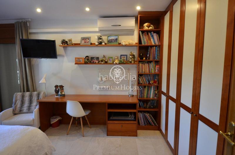 Foto f14eef47-9f8b-425c-af95-37e2d89843d1. Maison avec chauffage parking piscine dans Alella