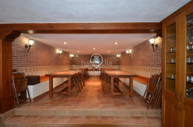 Foto f7ff58d4-ad33-4386-b4df-d831a75cadab. Maison avec chauffage parking piscine dans Alella