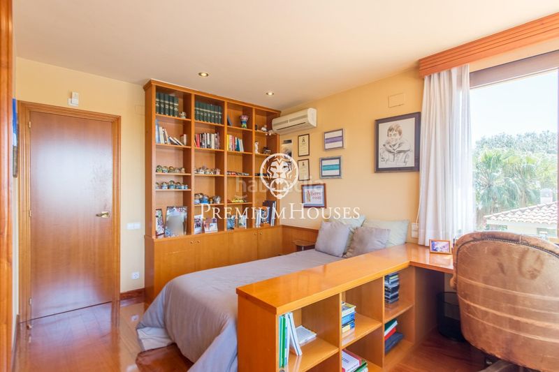 Foto b582fbae-598e-4018-a039-be867267671a. Casa amb calefacció aparcament piscina a Alella