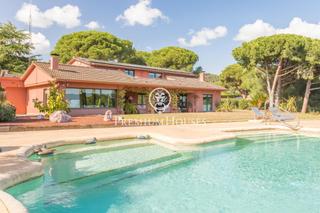 Rent House in Centre. Casa en alquiler en el corazón de sant andreu de llavaneres