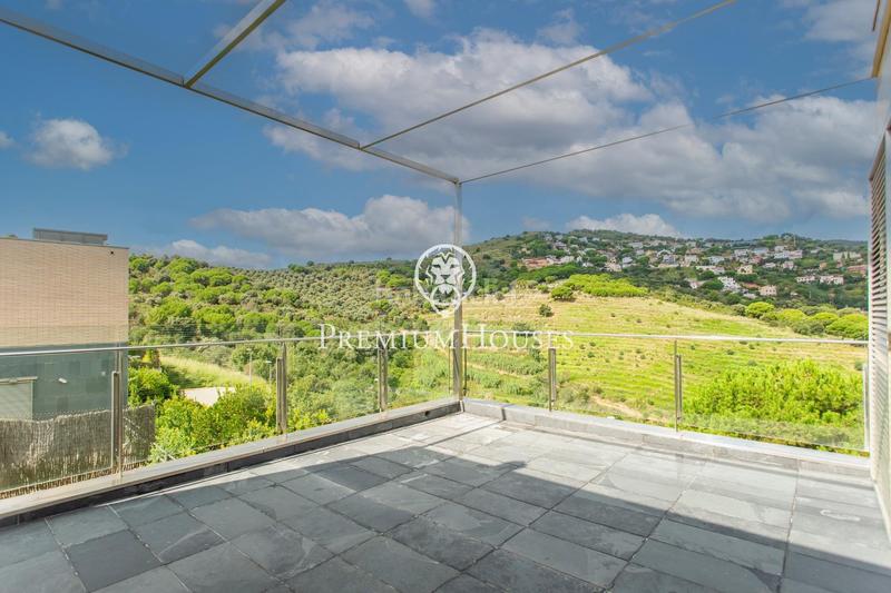 Foto 4c992bd2-a56e-4724-aa23-a9ec6e5055c1. Casa con riscaldamento parcheggio in Alella