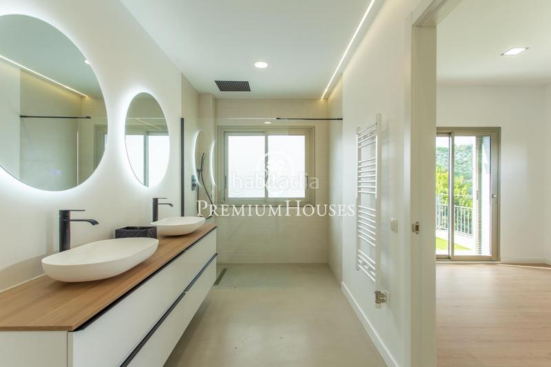 Foto c417f6d4-8fcb-4189-8694-98e4255c5131. Casa con riscaldamento parcheggio in Alella