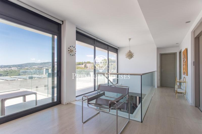 Foto 08bb55ba-7fee-4bd9-a14a-8f51ccd6f427. Casa amb calefacció aparcament piscina a Montalnou - Milans del Bosc Sant Vicenç de Montalt