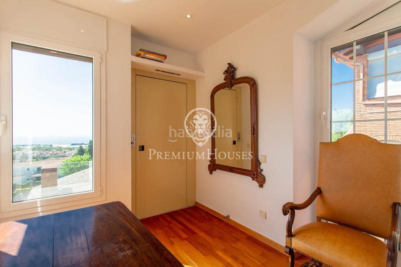 Foto dab6dbbe-f63e-4de5-bd69-ab79fb83b5a1. Miete haus mit heizung pool in Vilassar de Dalt