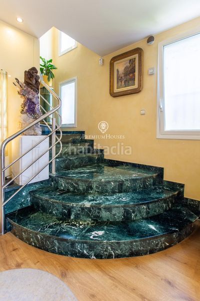 Foto b1f40fa1-ec1f-4a25-b645-f5c5b8d5955e. Casa amb calefacció aparcament piscina a Centre Masnou (El)