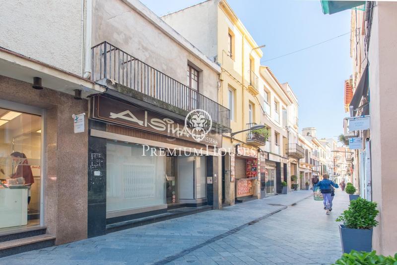 Foto cb460e6f-27c8-484b-8523-6cd9433a1b12. Edificio  en venta en el centro en Centre Sant Andreu de Llavaneres
