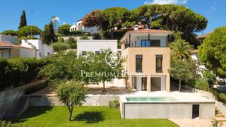 Maison à Urbanitzacions. Espectacular casa en venta completamente reformada en arenys de