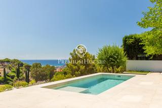 Casa in Urbanitzacions. Espectacular casa en venta completamente reformada en arenys de