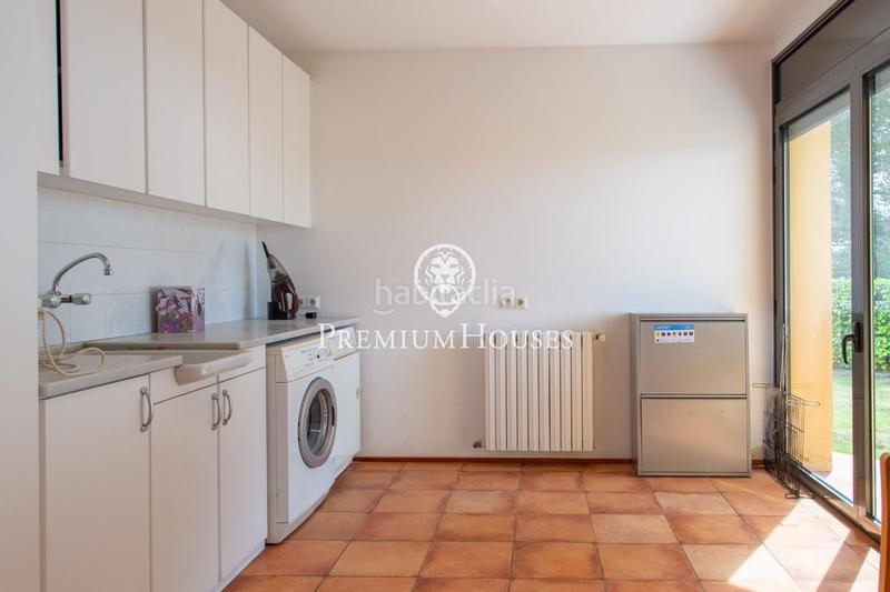 Foto 1c63e6db-70b8-44e1-9fa6-c3e2da064633. Casa con riscaldamento parcheggio piscina in Rocaferrera Sant Andreu de Llavaneres