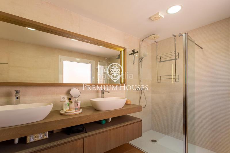 Foto 0e926c46-d178-493d-934b-7510d2a60444. Casa amb calefacció aparcament piscina a Centre Sant Andreu de Llavaneres