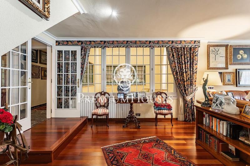 Foto 79e30bbe-047c-4959-a963-e892d5cee6ff. Casa amb calefacció aparcament piscina a Mas Ram Badalona