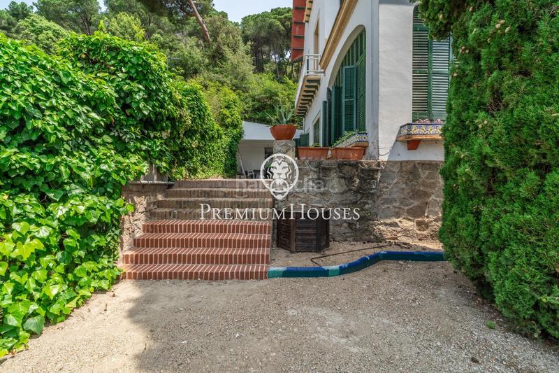 Foto f1c92137-d0e5-4c2a-a3cf-56f7f9d7b453. Casa con riscaldamento parcheggio piscina in Centre Sant Andreu de Llavaneres