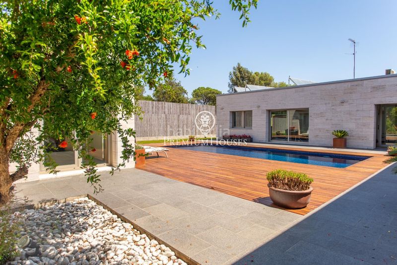 Foto c20765d3-3449-43b9-9c52-01e693fa2b28. Casa amb calefacció aparcament piscina a Vallromanes