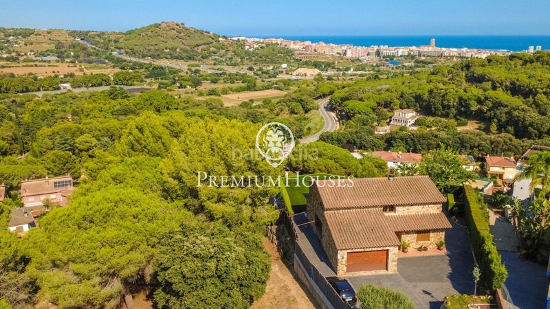 Foto 5e05adf3-31ce-43d0-bb4f-02d3b2be08e8. Casa amb calefacció aparcament a Nucli Urbà Argentona