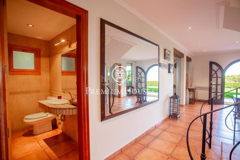 Foto f733b1c8-7c76-42ff-827e-dac97895f2bf. Casa con riscaldamento parcheggio in Nucli Urbà Argentona