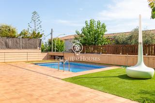 Haus in Vilassar de Dalt. Casa unifamiliar a la venta en vilassar de dalt con piscina priv