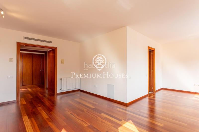 Foto 183d8767-ba93-4e40-95cd-1ad9fa5ec5bb. Casa con riscaldamento parcheggio piscina in Vilassar de Dalt