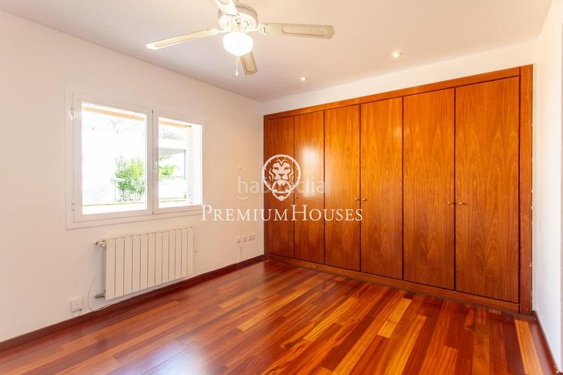 Foto 26200733-02f3-4546-819d-948e423cb307. Casa con riscaldamento parcheggio piscina in Vilassar de Dalt