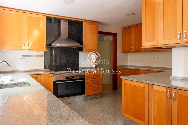 Foto 2d93bbbc-94d0-4034-81be-52220001b8ab. Casa con riscaldamento parcheggio piscina in Vilassar de Dalt