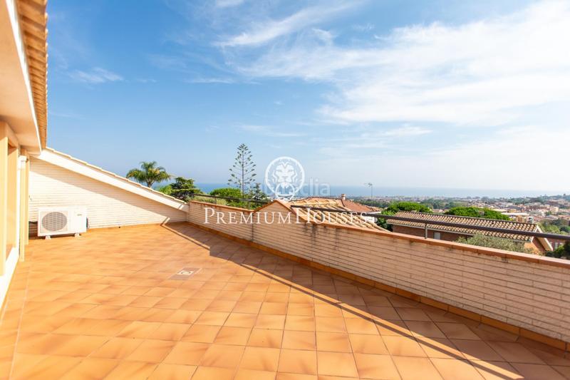 Foto 44cdcf5a-2fd0-4b52-9566-d92b22fa1ee7. Casa con riscaldamento parcheggio piscina in Vilassar de Dalt