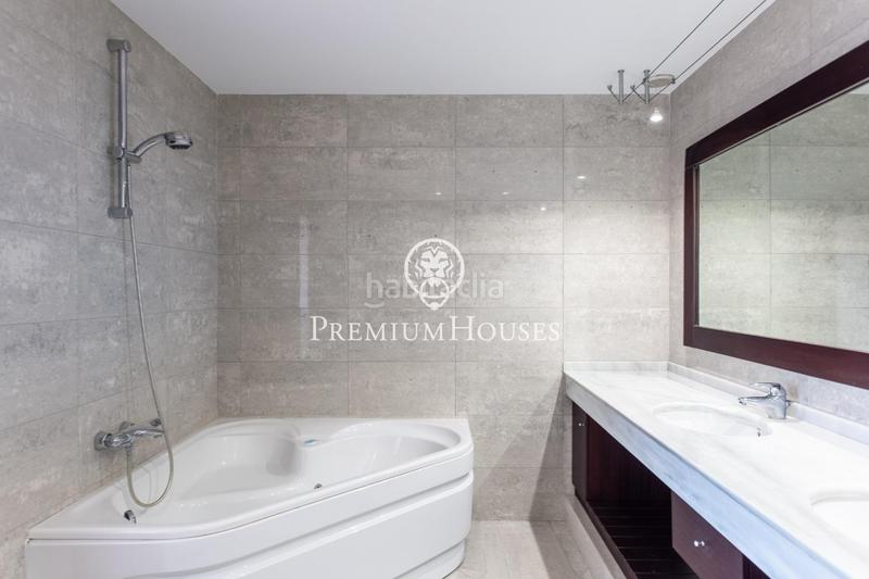 Foto 45344c65-9ddb-45d3-985c-180b8731aedc. Casa con riscaldamento parcheggio piscina in Vilassar de Dalt