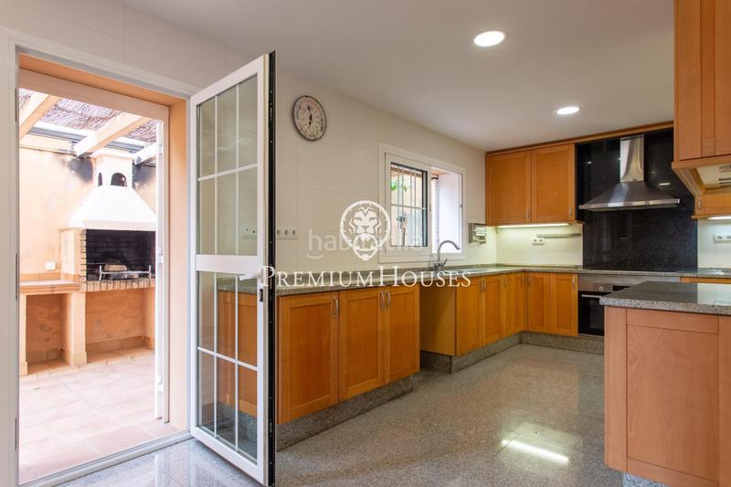 Foto 48c35939-d95d-443f-b9f8-b67b0bbe721c. Casa con riscaldamento parcheggio piscina in Vilassar de Dalt