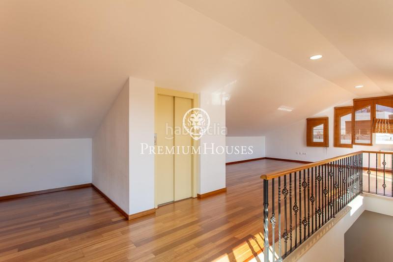 Foto 7e5f3708-9ba8-447c-bb1c-8004dc311222. Casa con riscaldamento parcheggio piscina in Vilassar de Dalt