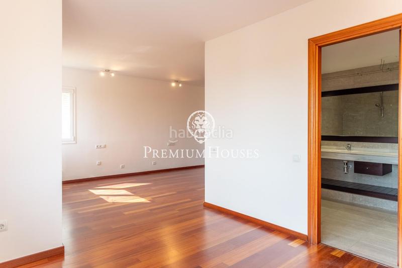 Foto 97d2cee9-2cb5-420f-abbf-4452e78c8101. Casa con riscaldamento parcheggio piscina in Vilassar de Dalt