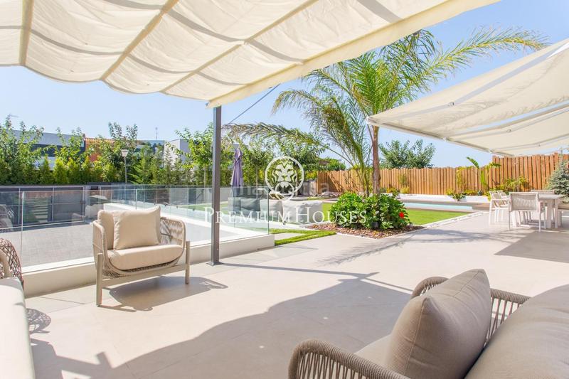 Foto df50d2fa-e007-40e3-b3df-9453ef7a1935. Casa exclusiva vivienda de lujo en venta en Can Sans Sant Andreu de Llavaneres