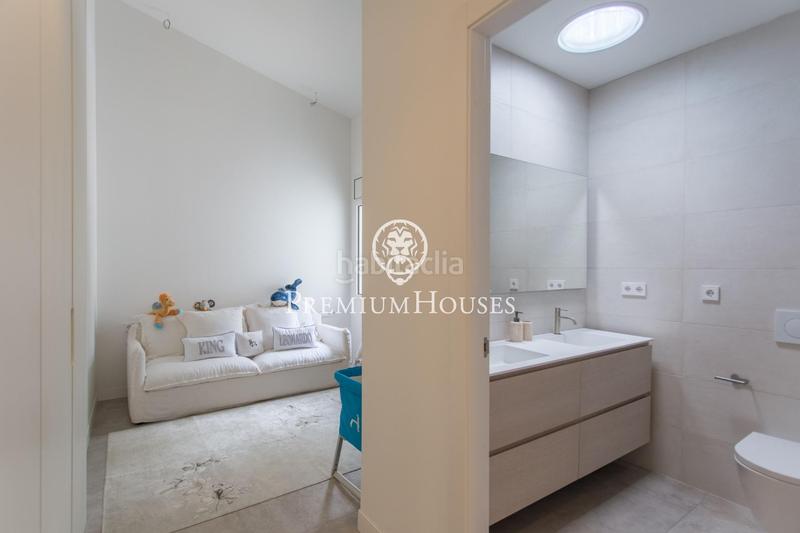Foto 6bd289f6-36ac-40c1-a5c9-7a12e880c354. Lloguer casa amb calefacció aparcament piscina a Sant Andreu de Llavaneres