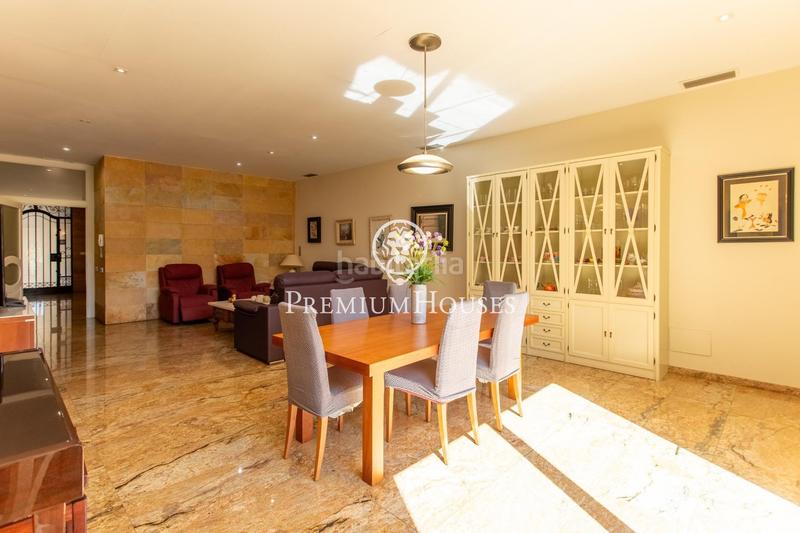 Foto 343ee3ab-5c4b-4f11-a5a6-ee03a9ea1c85. Casa  de pueblo en venta en el centro en Centre Mataró