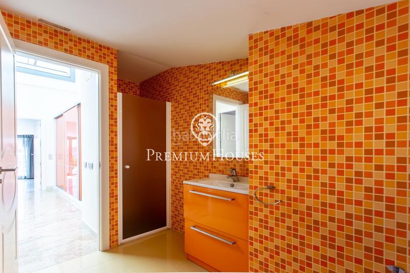 Foto 672b8153-1f45-4713-856b-344a5cb9cf97. Casa  de pueblo en venta en el centro en Centre Mataró