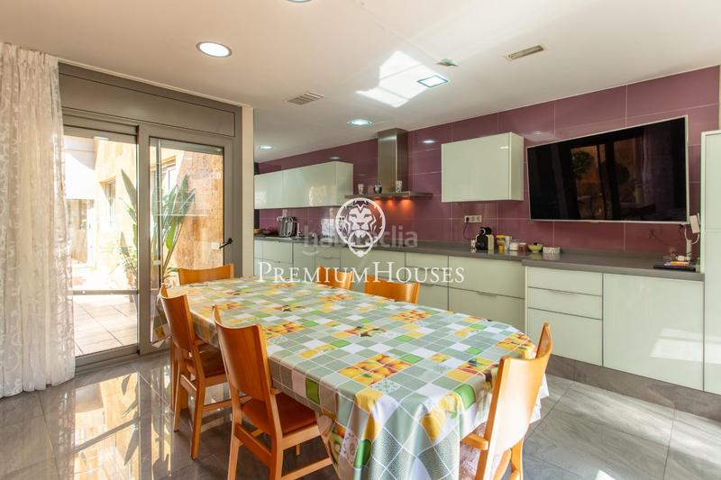 Foto 99081a20-eaa7-4c69-9630-45ebbc5978ce. Casa  de pueblo en venta en el centro en Centre Mataró