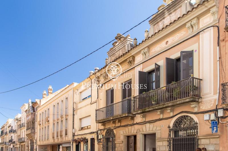 Foto ce6db2d9-f5f0-452e-ac96-c43bb9da6236. Casa amb aparcament a Centre Mataró