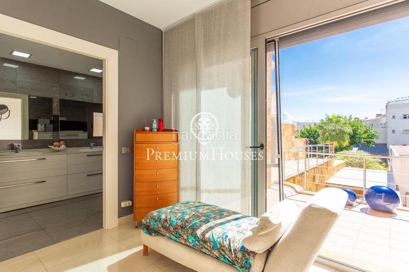 Foto df18512a-889d-4e72-b403-a4a0af14194d. Casa  de pueblo en venta en el centro en Centre Mataró