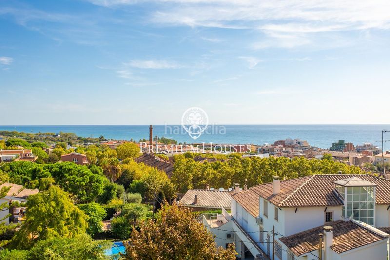 Foto 1bd0cce4-8105-4488-ae79-fc1f1c9a7a7c. Casa amb calefacció aparcament piscina a Califòrnia-Santa Madrona Masnou (El)