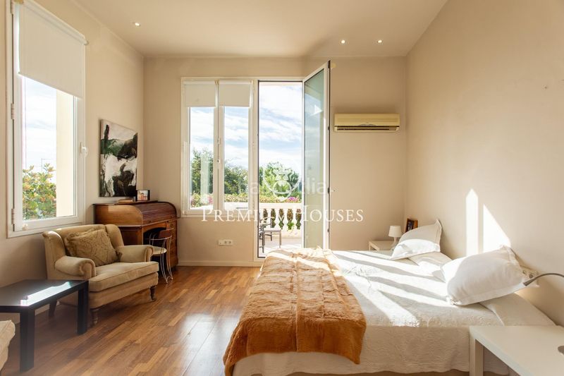 Foto 5170e180-1cc7-4408-ab57-9ecef9141168. Casa amb calefacció aparcament piscina a Califòrnia-Santa Madrona Masnou (El)