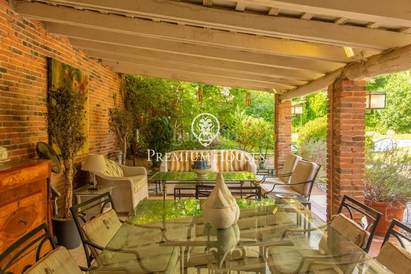 Foto 8bf0dd5b-a38b-4ae0-8c54-e84cd7d7a95d. Casa con riscaldamento parcheggio piscina in Califòrnia-Santa Madrona Masnou (El)