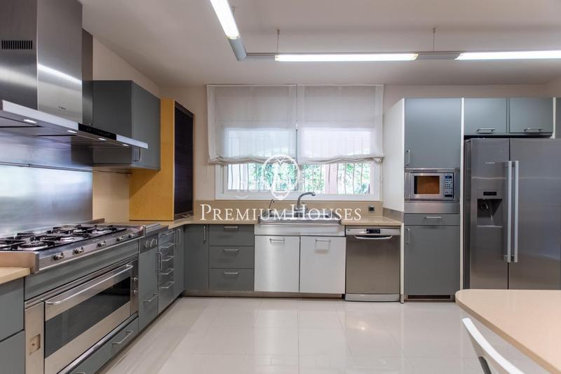 Foto 9a00f548-79b1-4a40-81b7-d892da23c6f4. Casa con riscaldamento parcheggio piscina in Califòrnia-Santa Madrona Masnou (El)