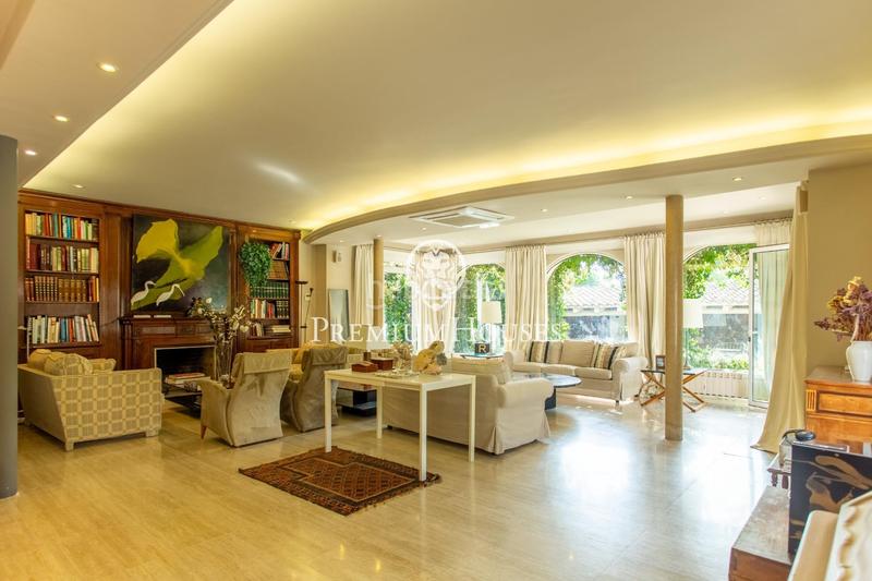 Foto b49d460b-044f-4b07-aa03-b5160395f0db. Casa con riscaldamento parcheggio piscina in Califòrnia-Santa Madrona Masnou (El)