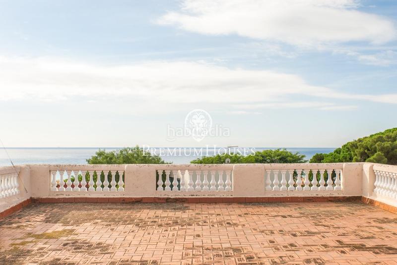 Foto b69c7e1b-41e5-4980-b375-58cde7ff4dc4. Casa con riscaldamento parcheggio piscina in Califòrnia-Santa Madrona Masnou (El)