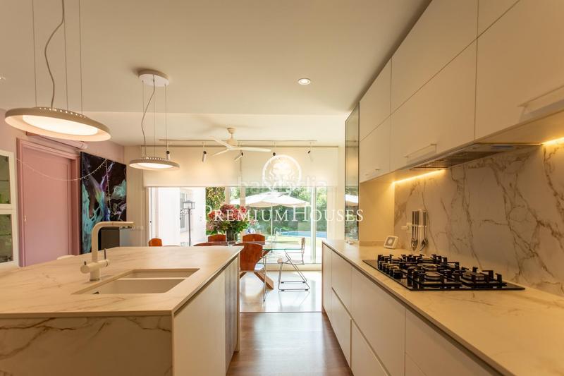 Foto fe3e46a5-a5bc-421a-8d9d-4294ab3f0bcc. Casa con riscaldamento parcheggio piscina in Califòrnia-Santa Madrona Masnou (El)