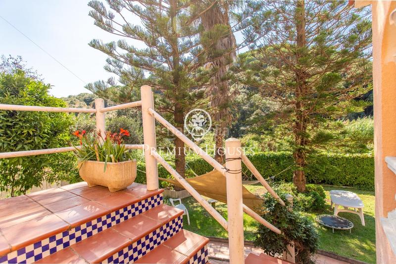 Foto 766fc2d3-528d-4a00-b43e-ecdd8e285d4b. Alquiler casa  independiente con piscina interior y jardín en alquiler en Calella