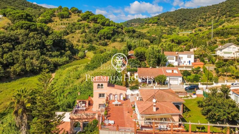 Foto 875dace4-2339-43ba-8f7f-335a560aa9ab. Alquiler casa  independiente con piscina interior y jardín en alquiler en Calella