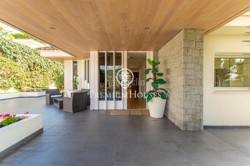 Foto 93926164-561a-4e11-a58e-c6b97c196ec1. House with heating pool in Alella