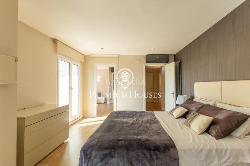 Foto b4d4b75e-8a57-4b18-a817-78f9680aa619. House with heating pool in Alella