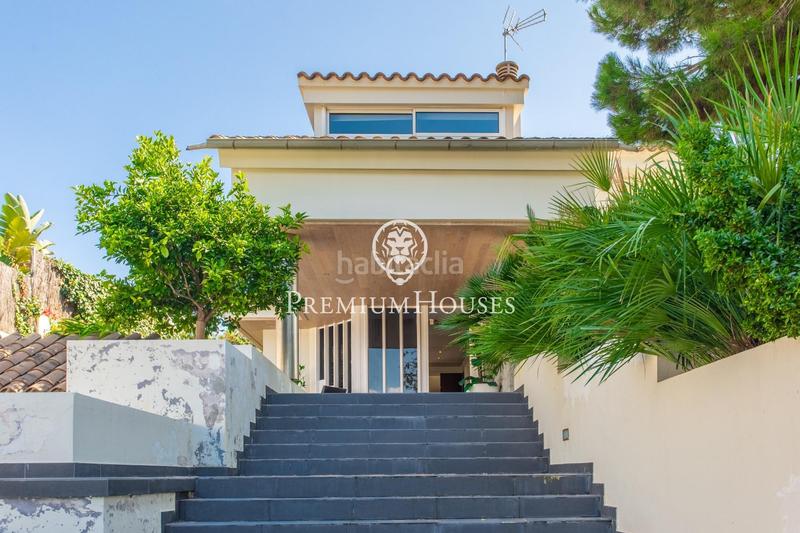 Foto ca26ab43-3ae5-4619-a803-ec3ade157826. House with heating pool in Alella