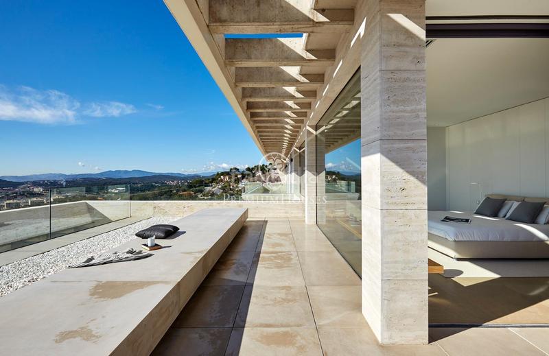 Foto 93c49a08-868c-49d6-97ad-0b968cbbefb0. Lloguer casa amb calefacció aparcament piscina a Lloret de Mar