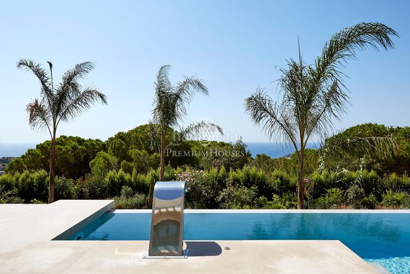 Foto dd78ec05-061c-47fa-bfaf-f9397e2f82eb. Lloguer casa amb calefacció aparcament piscina a Lloret de Mar