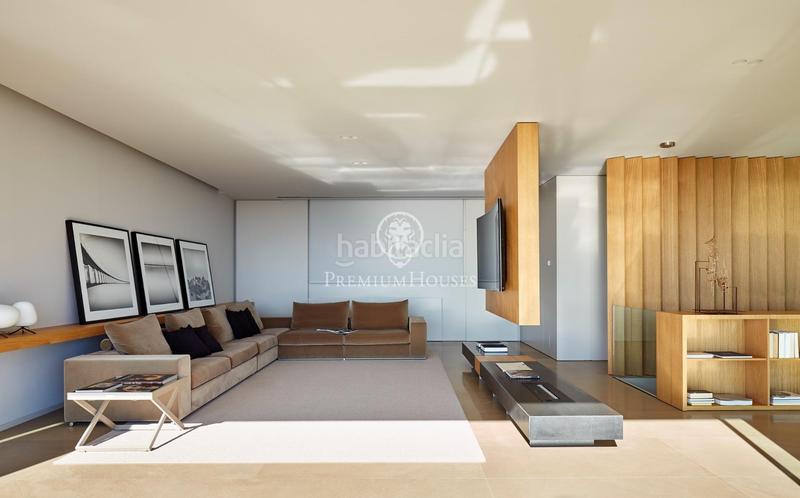 Foto 20362bbc-bfaa-4bbd-a921-9e86e752a018. Rent house with heating parking pool in Roca Grossa Lloret de Mar